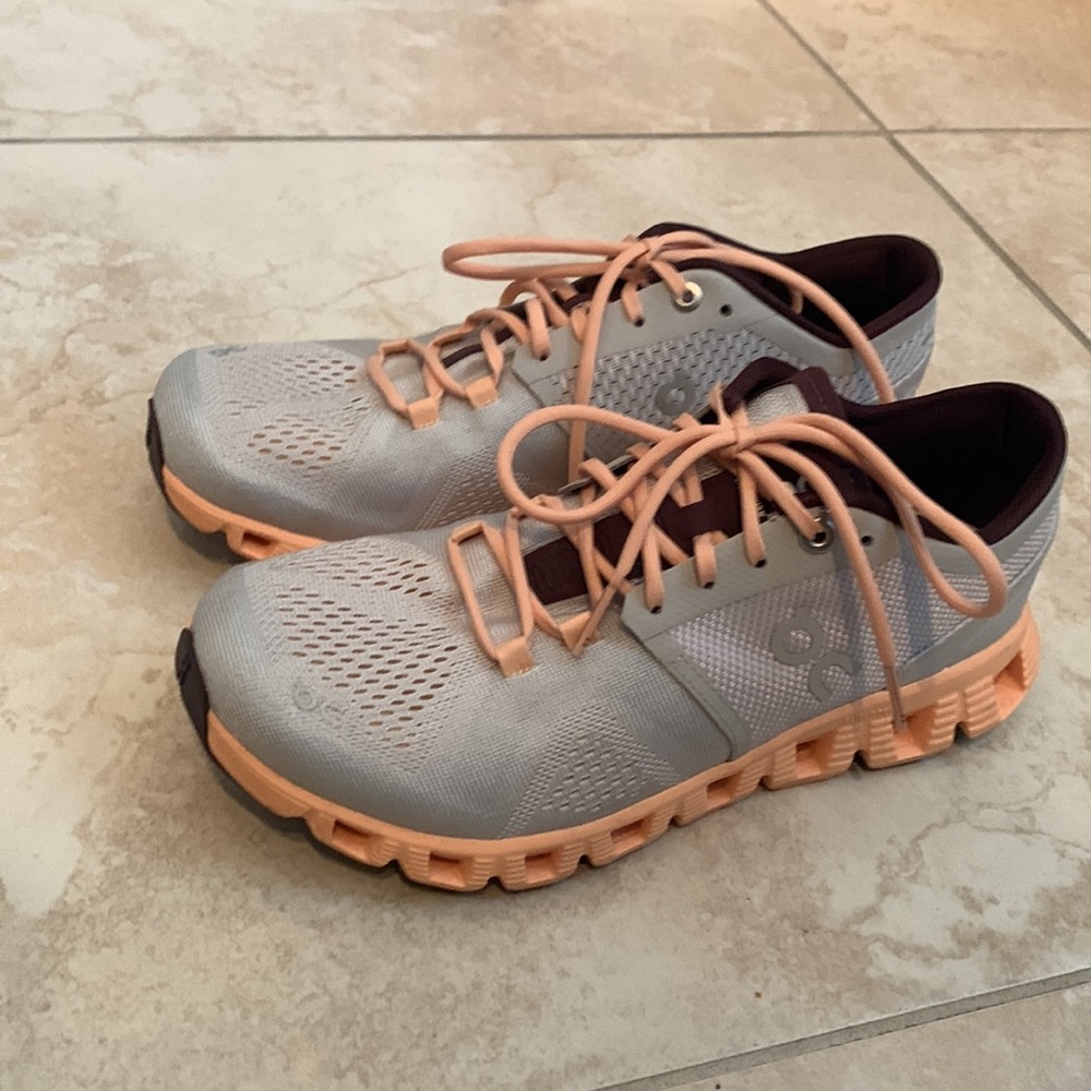 On cloud X Shoe